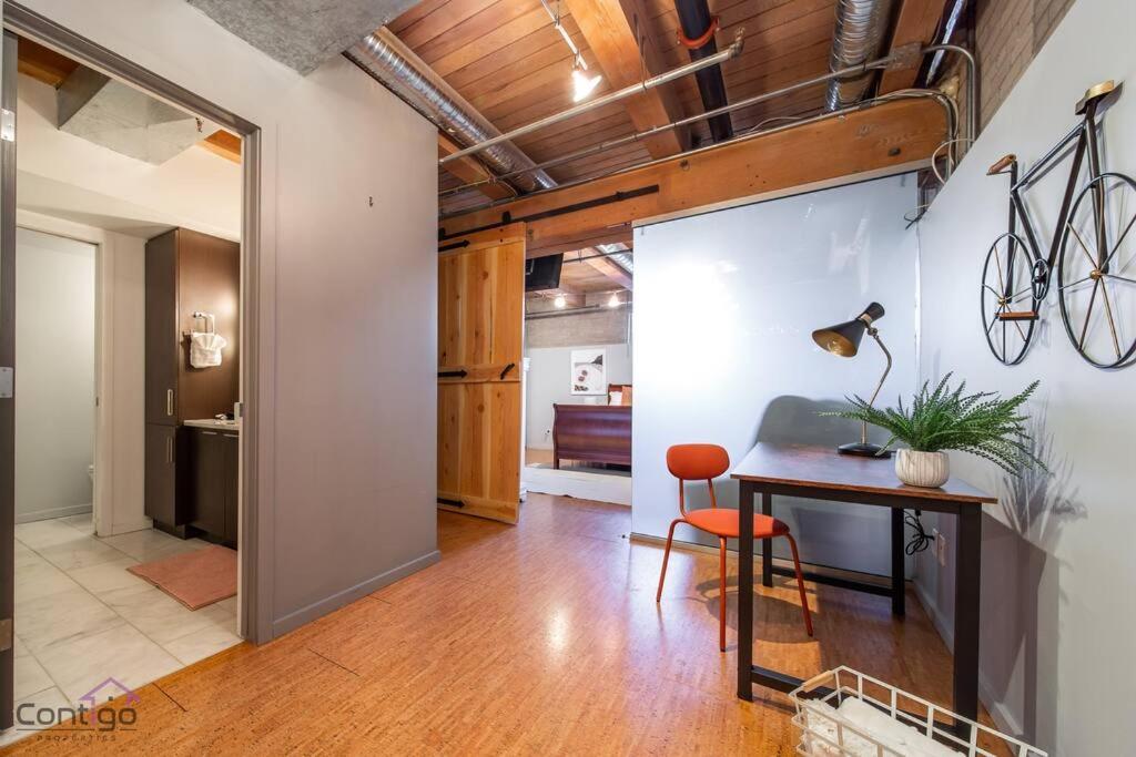 Historic Jd Loft, Near Ice District, Rogers Place, Ug Parking 埃德蒙顿 外观 照片