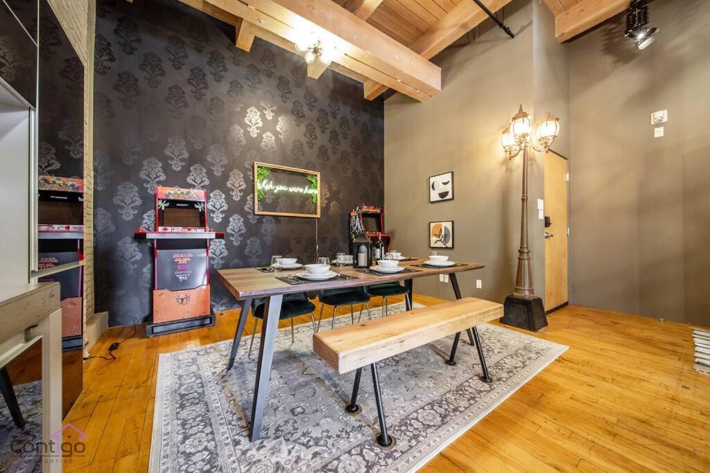 Historic Jd Loft, Near Ice District, Rogers Place, Ug Parking 埃德蒙顿 外观 照片