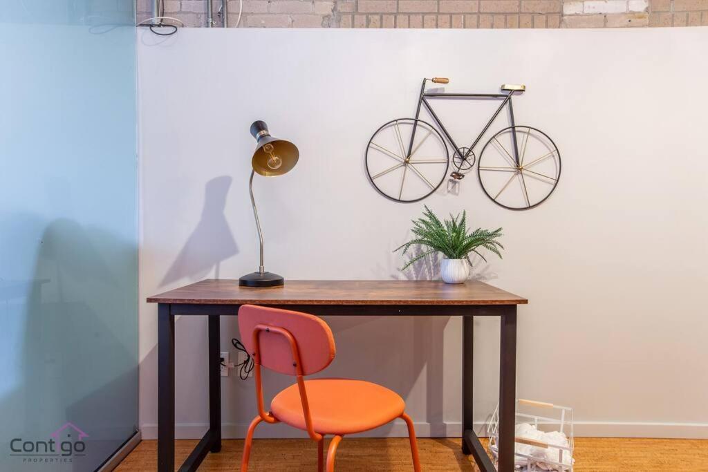 Historic Jd Loft, Near Ice District, Rogers Place, Ug Parking 埃德蒙顿 外观 照片