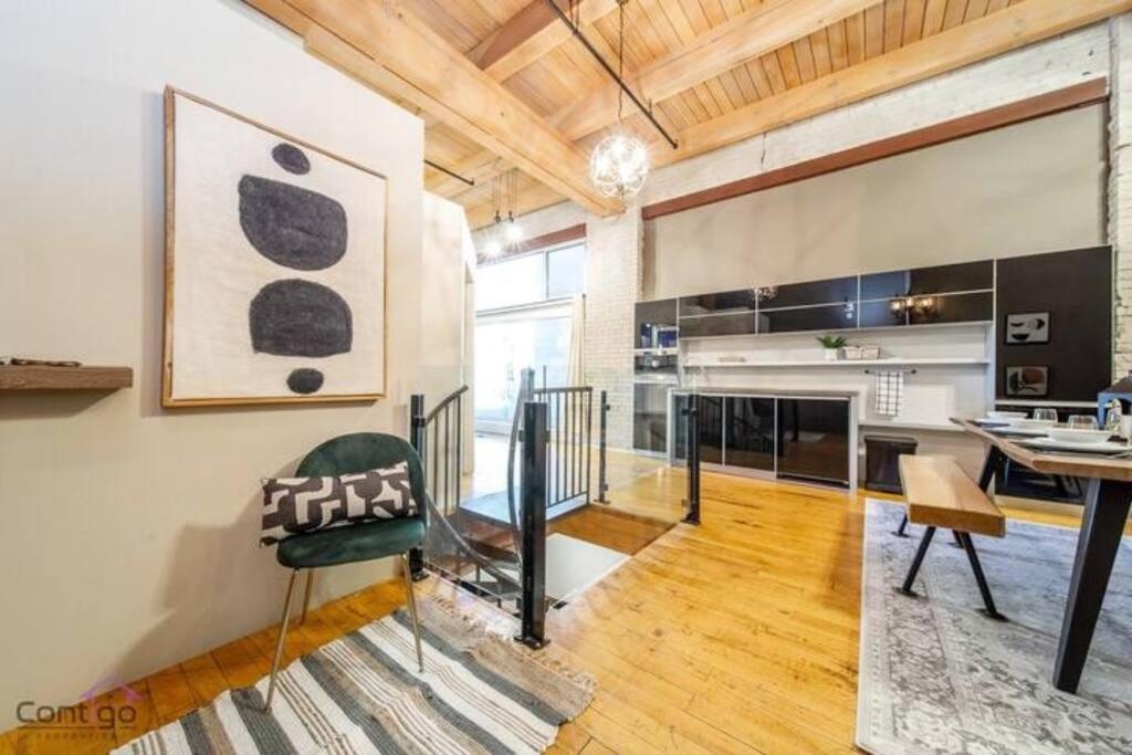 Historic Jd Loft, Near Ice District, Rogers Place, Ug Parking 埃德蒙顿 外观 照片